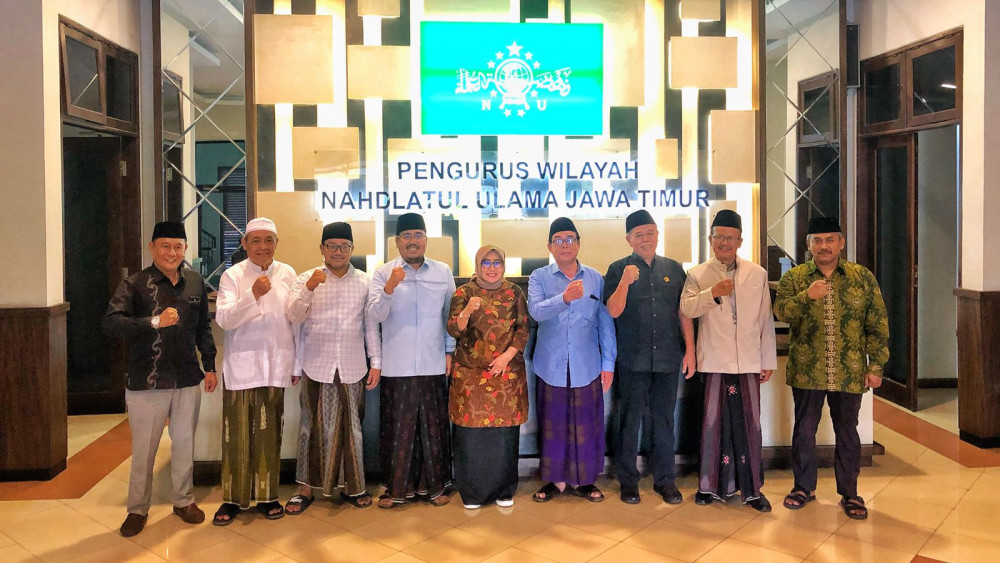 Pimpinan DPRD Jatim Sowan ke Kiai NU